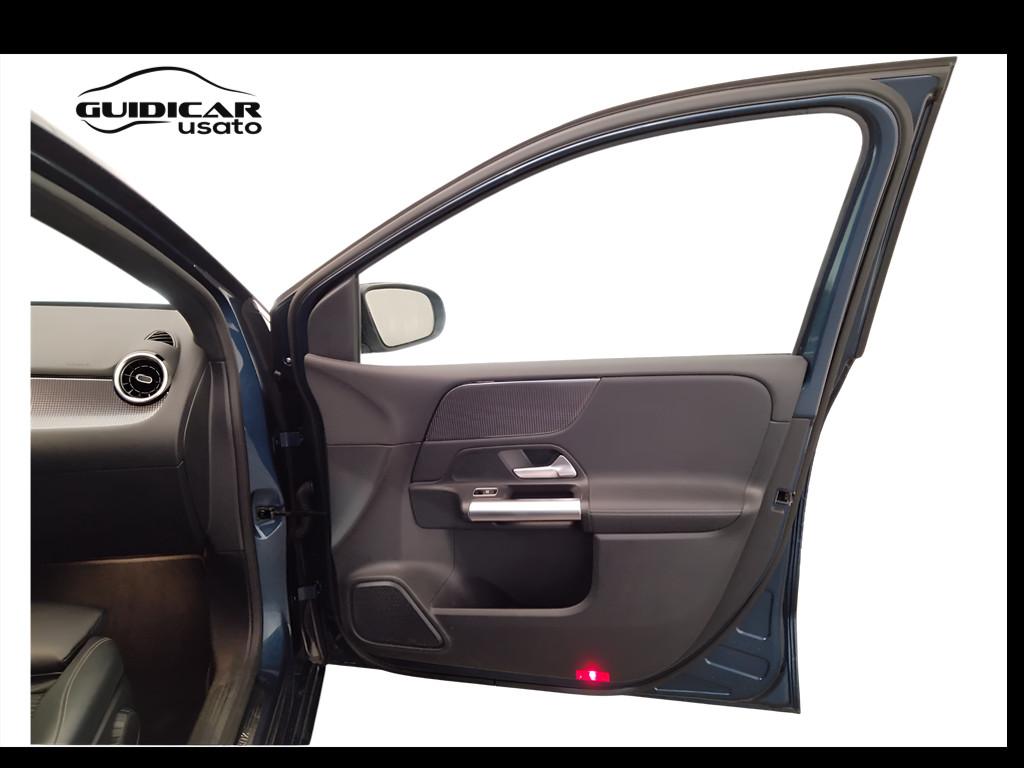 Mercedes-Benz Classe B - W247 2018 - B 200 d Sport Plus auto