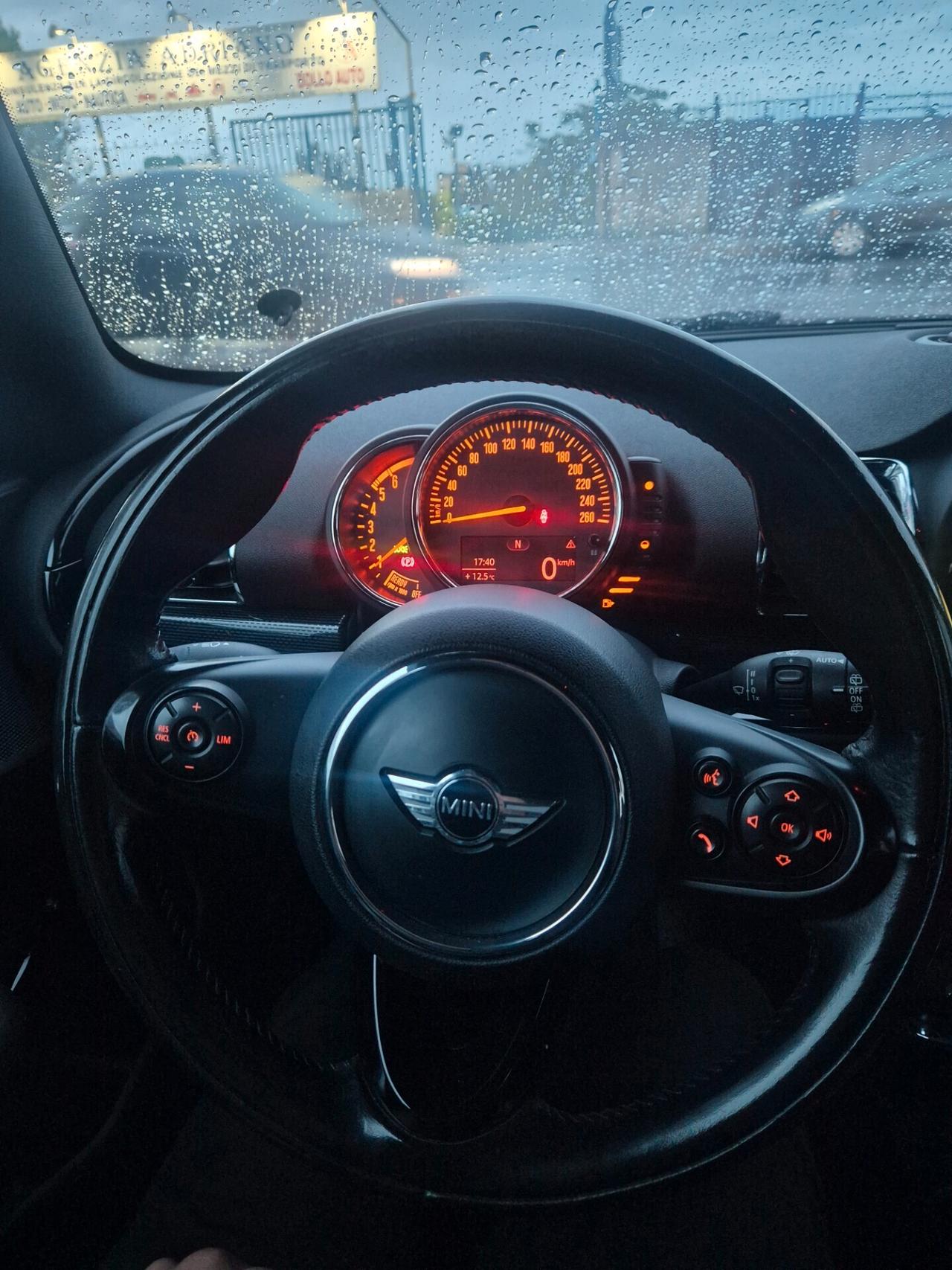 Mini Cooper Clubman 2.0 D 10/2016