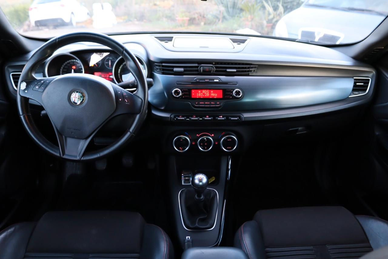 Alfa Romeo Giulietta 1.6 JTDm-2 105 CV Exclusive