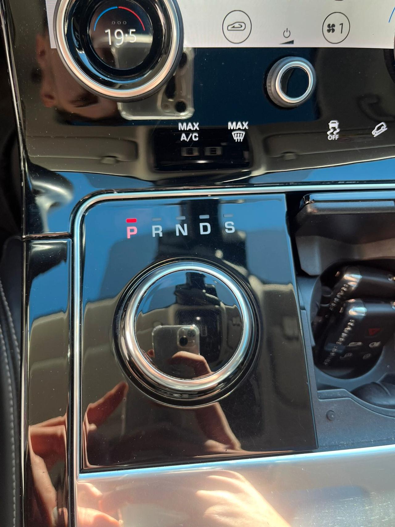 Land Rover Range Velar 2.0D I4 240 CV SE