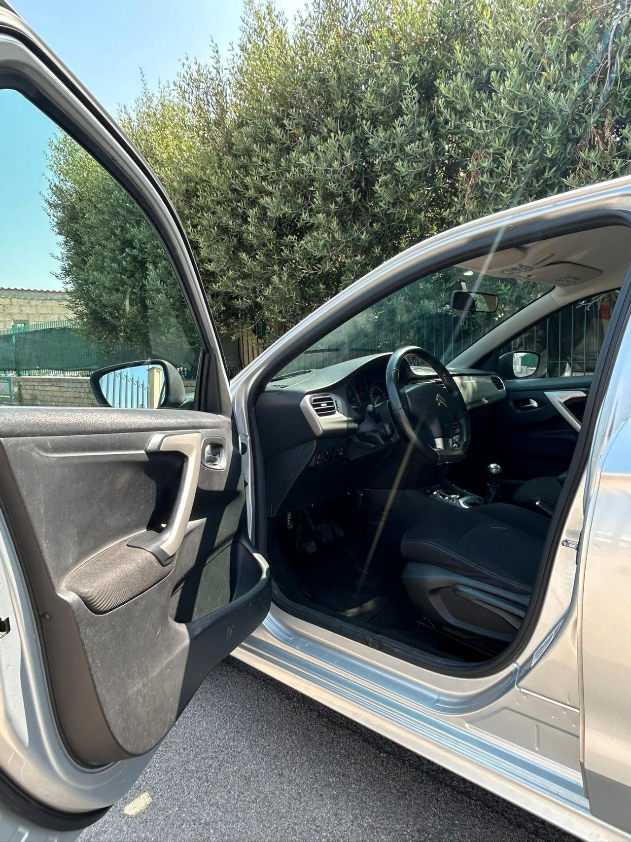 Citroen C-Elysee BlueHDi 100 Exclusive ANNO 2016