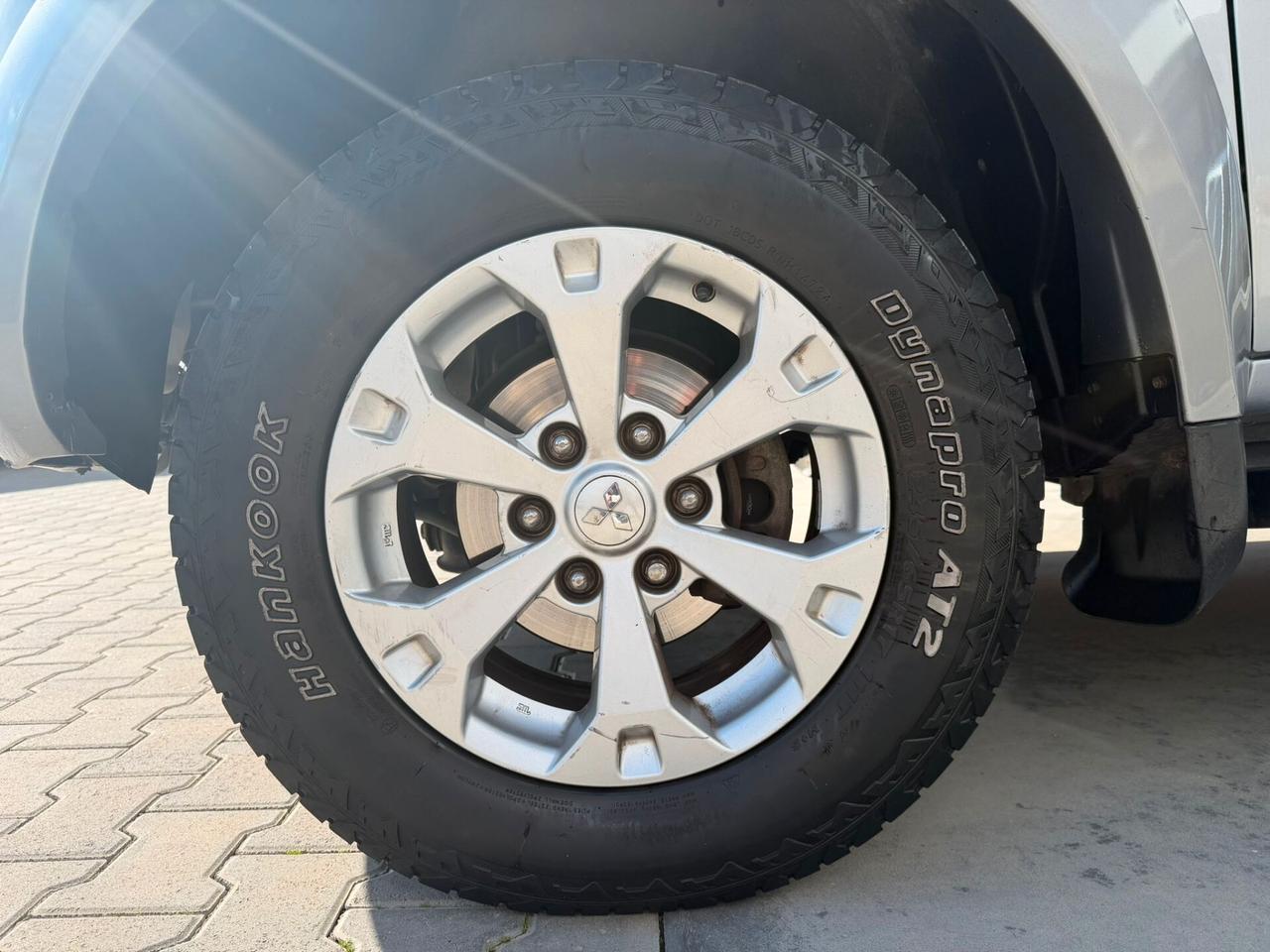 Mitsubishi L200 2.5 DI-D/136CV Double Cab Invite