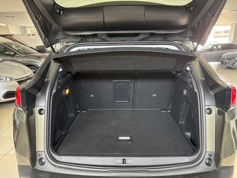 Peugeot 3008 BlueHDi 130 EAT8 S&S Business