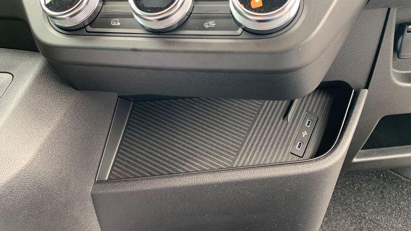 Renault Master Nuovo E-Tech electric FG TA L2H2 T35 long range AC22/DC130