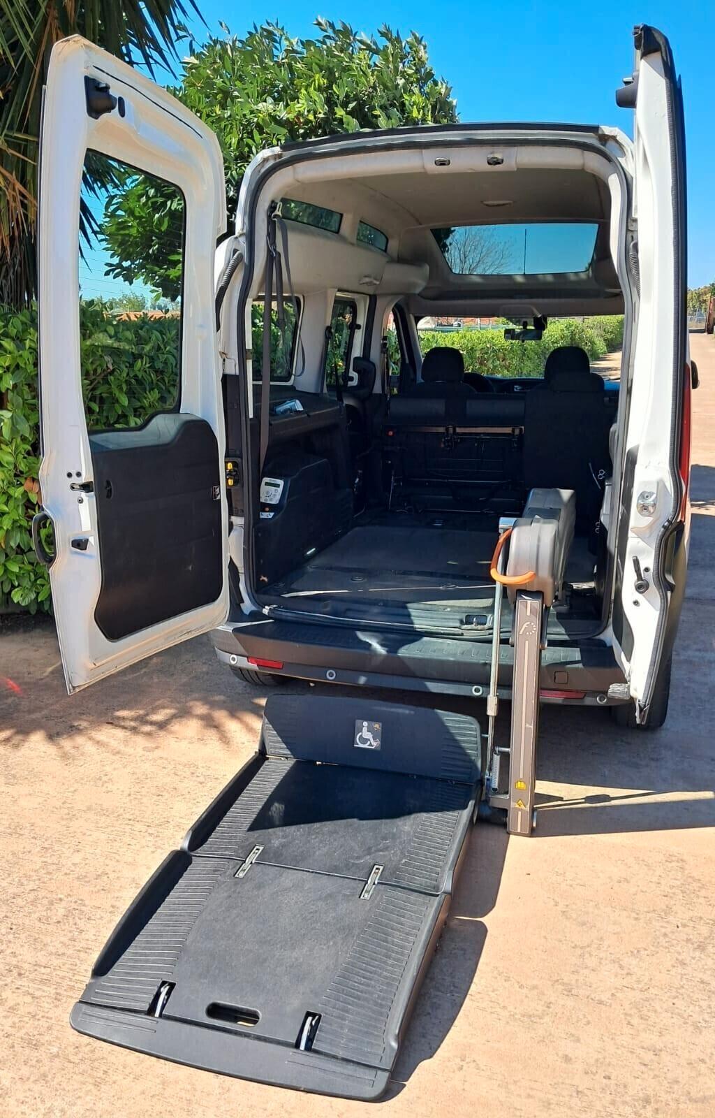 Fiat Doblo MAXI EURO6 TRASPORTO DISABILI TETTO ALTO