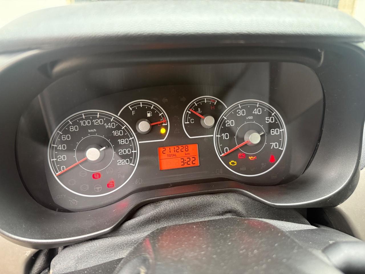 Fiat Grande Punto 1.3 MJT 75 CV NEOPATENTATI