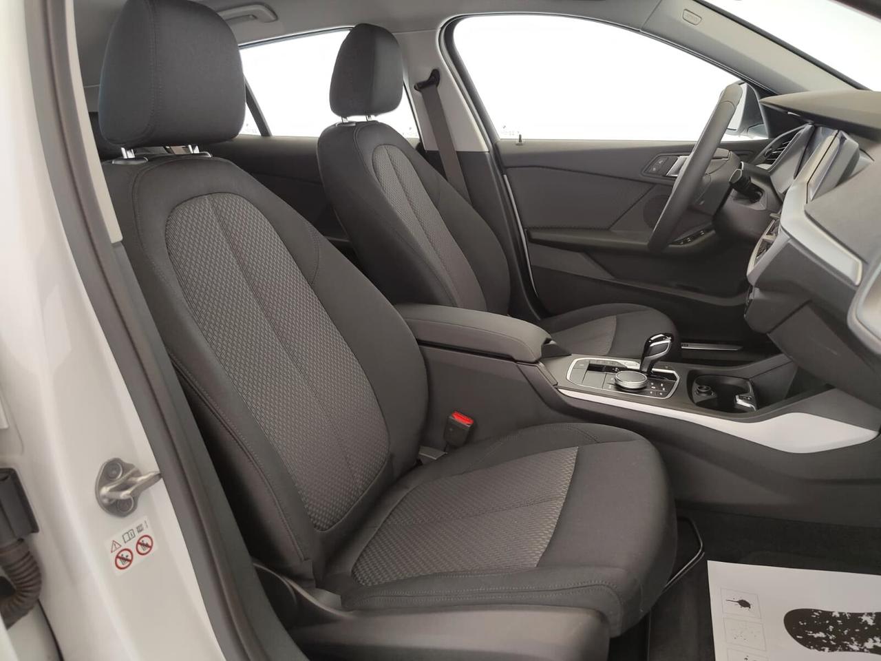 BMW 116d Business Advantage auto - IVA ESPOSTA