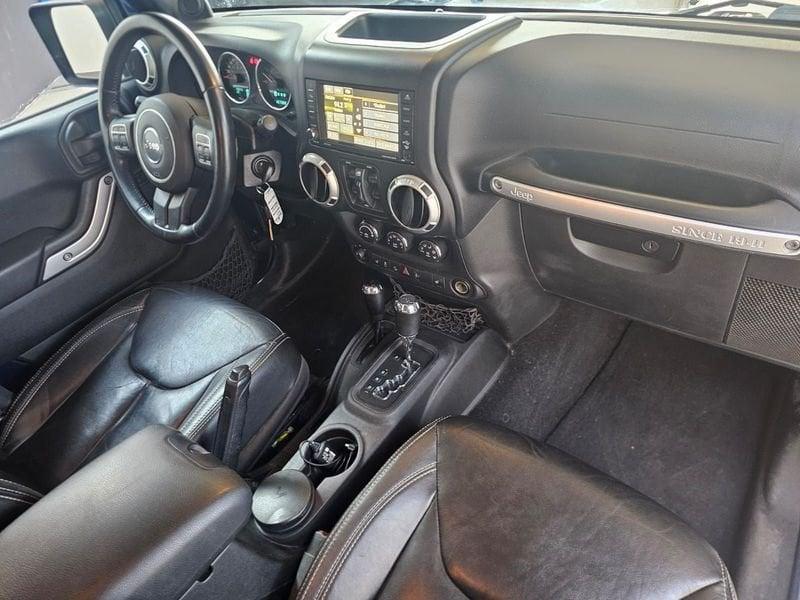 Jeep Wrangler Wrangler Unlimited 2.8 CRD DPF Sahara Auto