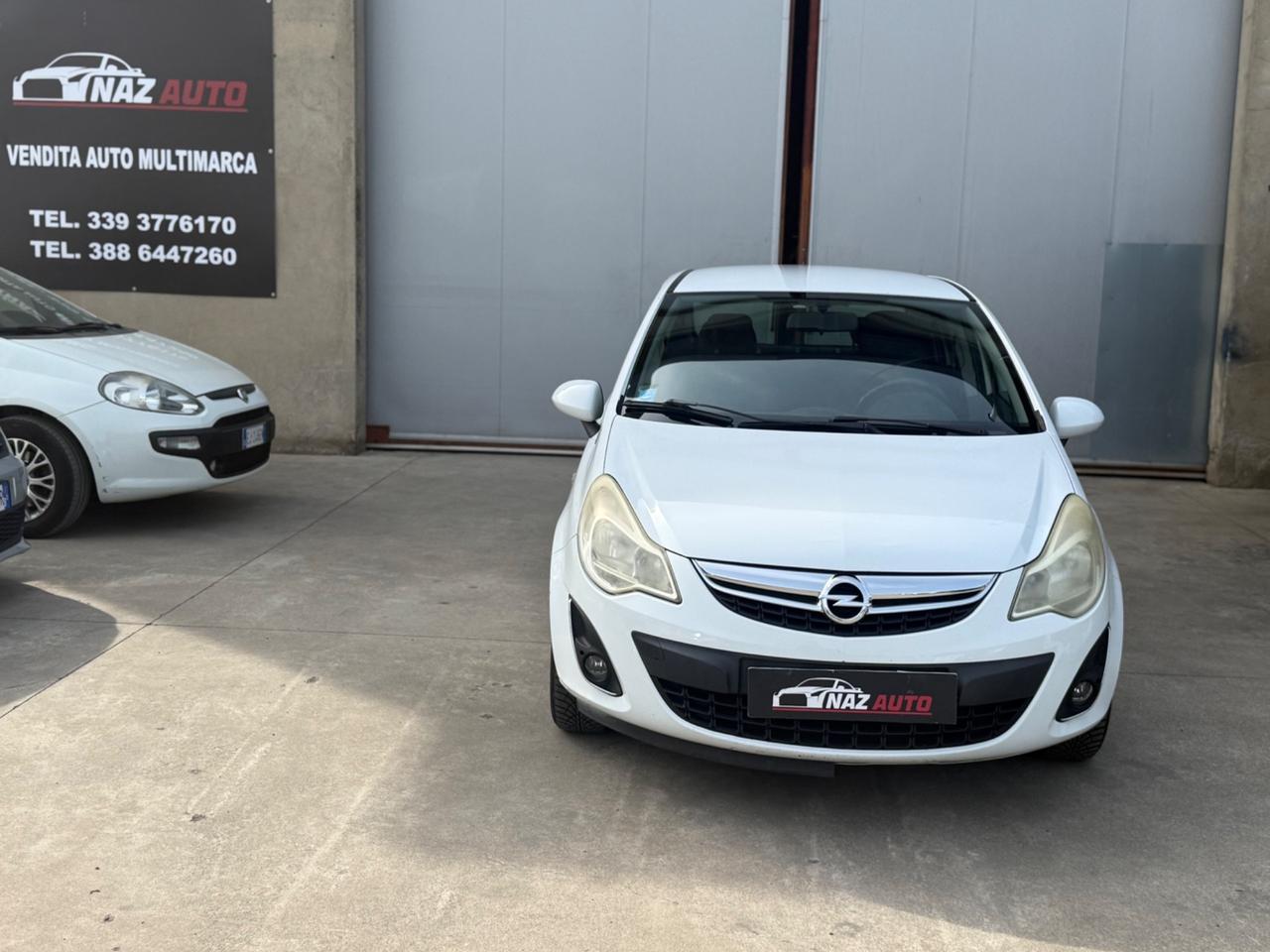Opel Corsa 1.2 5 porte Cosmo