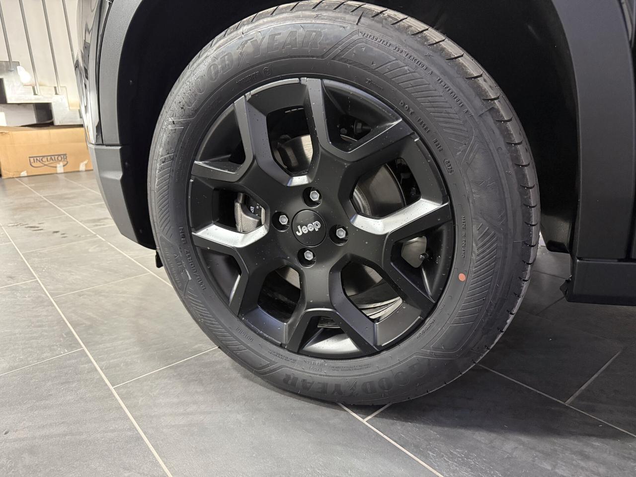 Jeep Avenger 1.2 Turbo 110 CV MHEV BLACK EDITION