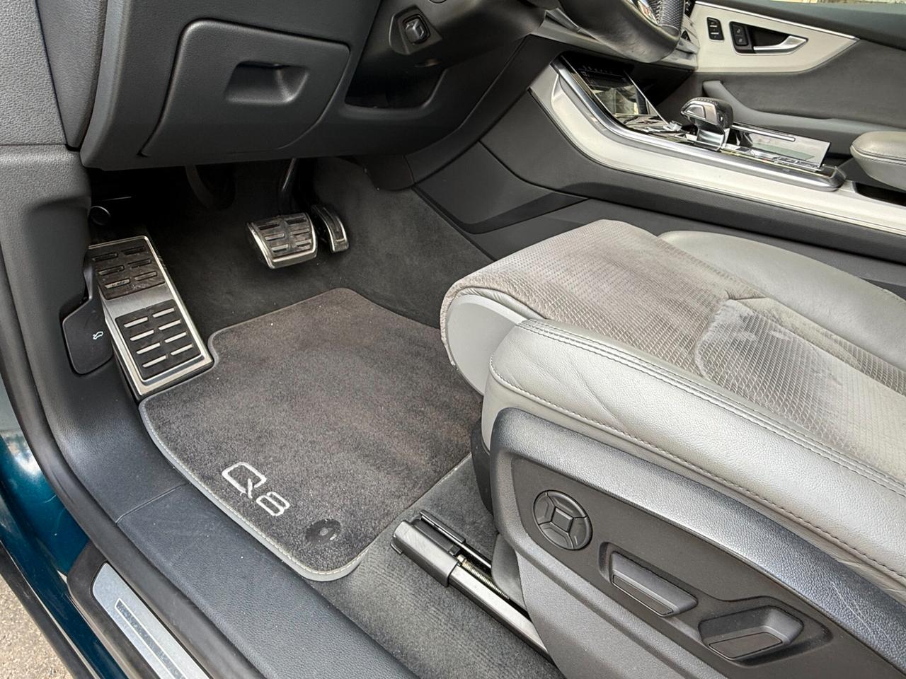 Audi Q8 50 TDI 286 CV quattro tiptronic Sport