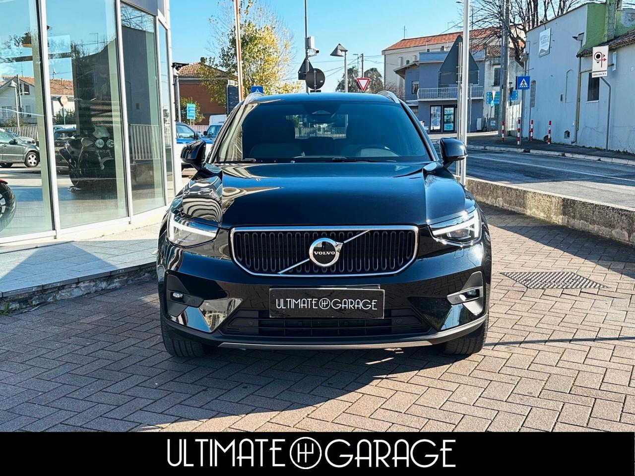 Volvo XC40 B3 automatico Core *Garanzia 5 Anni