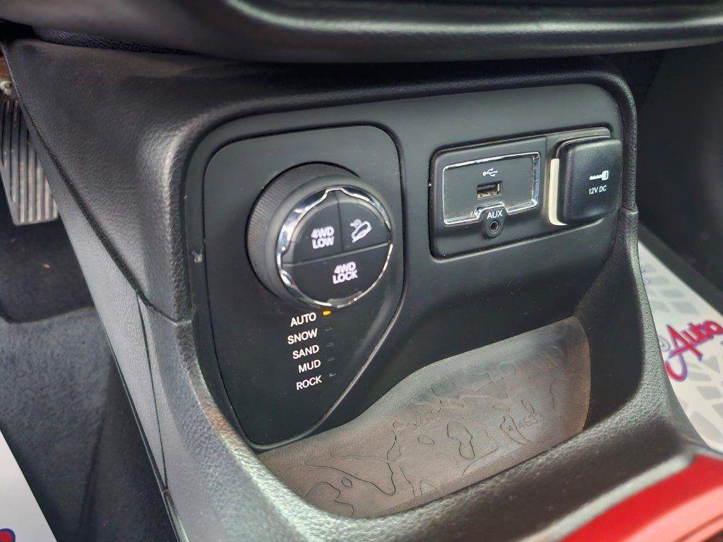 Jeep Renegade 2.0 Mjt 170CV 4WD Active Drive Low Trailhawk
