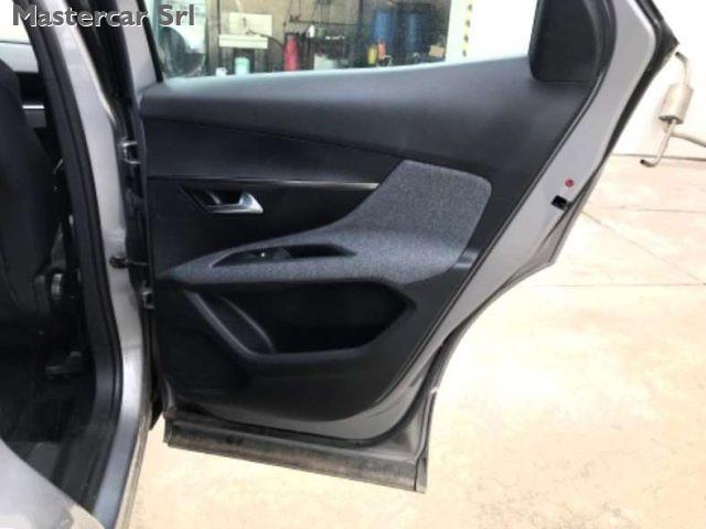 PEUGEOT 3008 3008 1.5bluehdi 130CV EAT8 Active Business-GG417HX