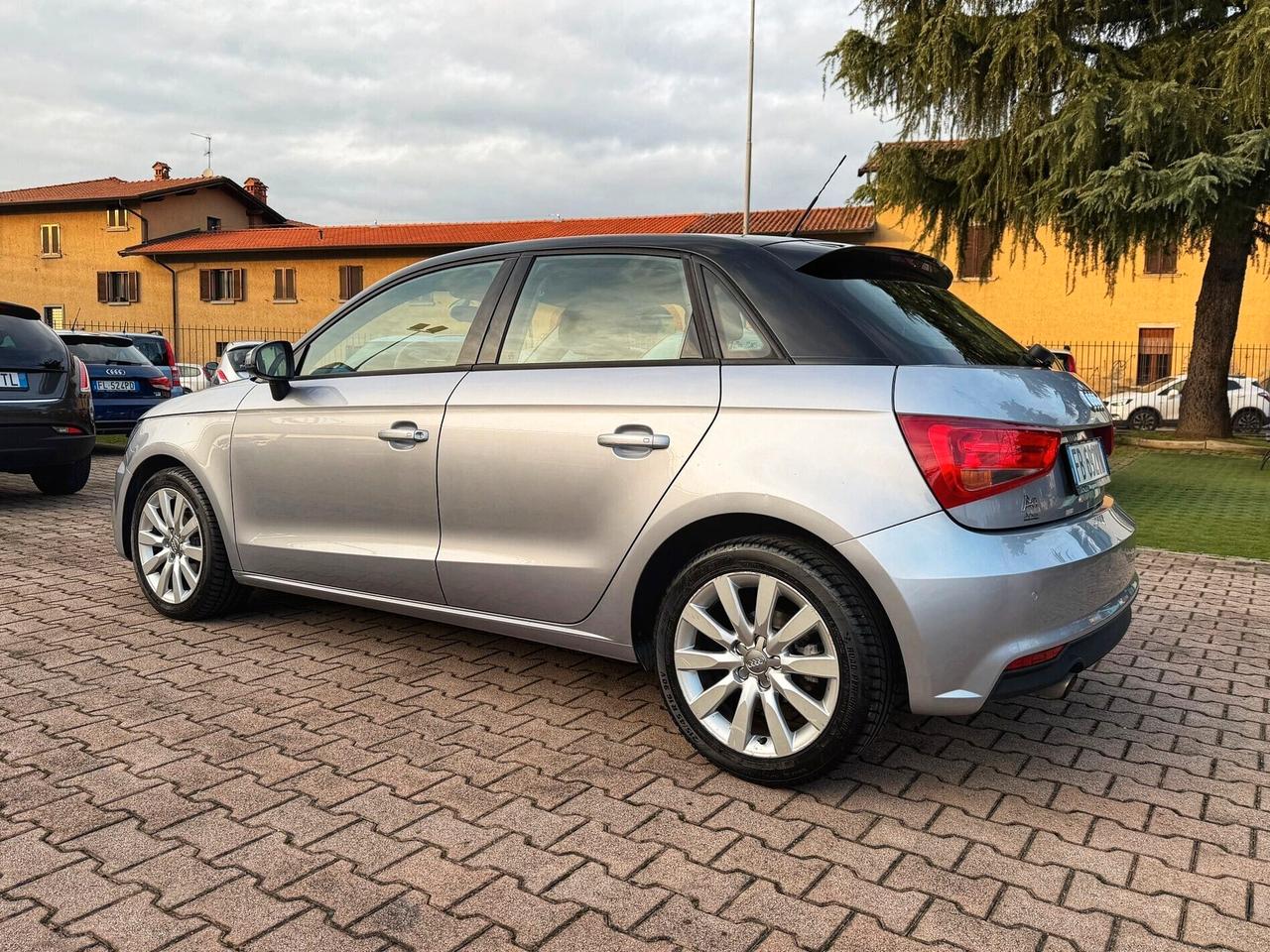 Audi A1 SPB 1.0 TFSI ultra S tronic Metal plus AUTOMATICA OK NEOPATENTATI