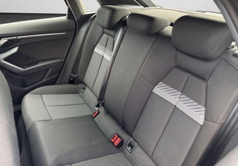 Audi A3 35 TFSI S tronic S line Edition