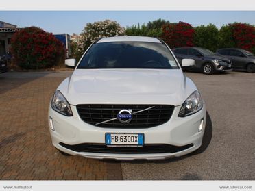 VOLVO XC60 D4 AWD Geartronic Summum