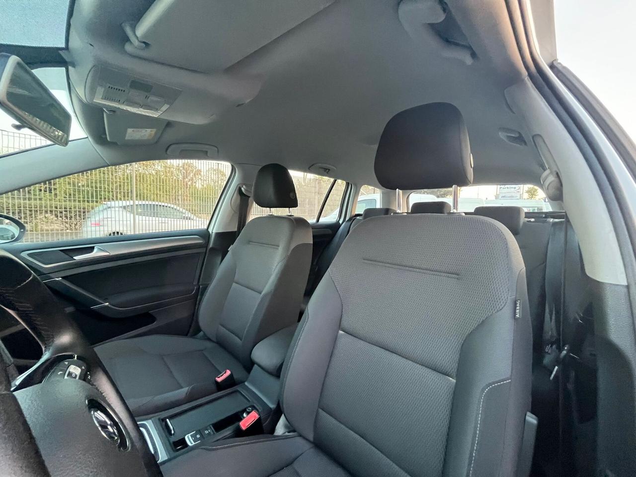 Volkswagen Golf Variant 1.6 TDI 115 CV DSG Business BlueMotion Tech.