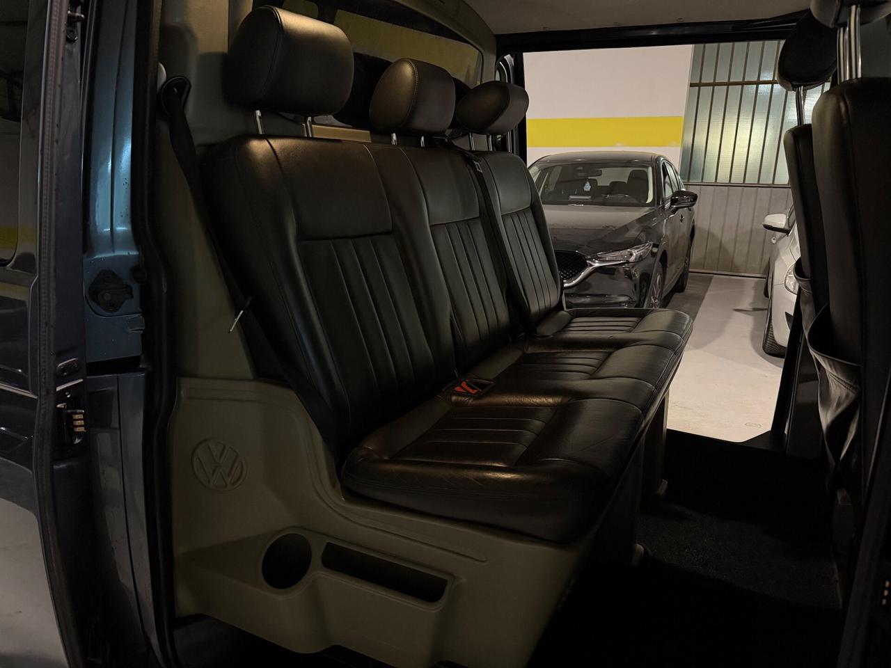 Volkswagen Transporter T-EDITION FULL 2.5 TDI 180CV DSG 2010