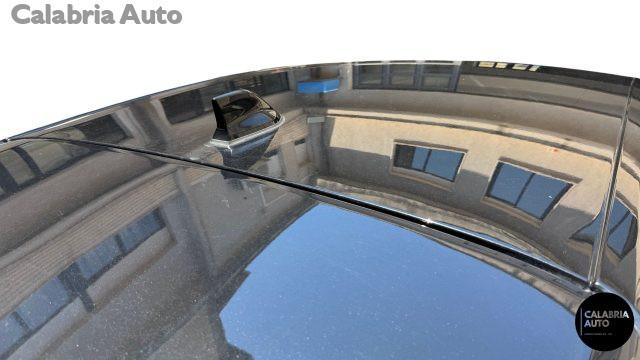 RENAULT Captur Plug-in Hybrid E-Tech 160 CV Techno