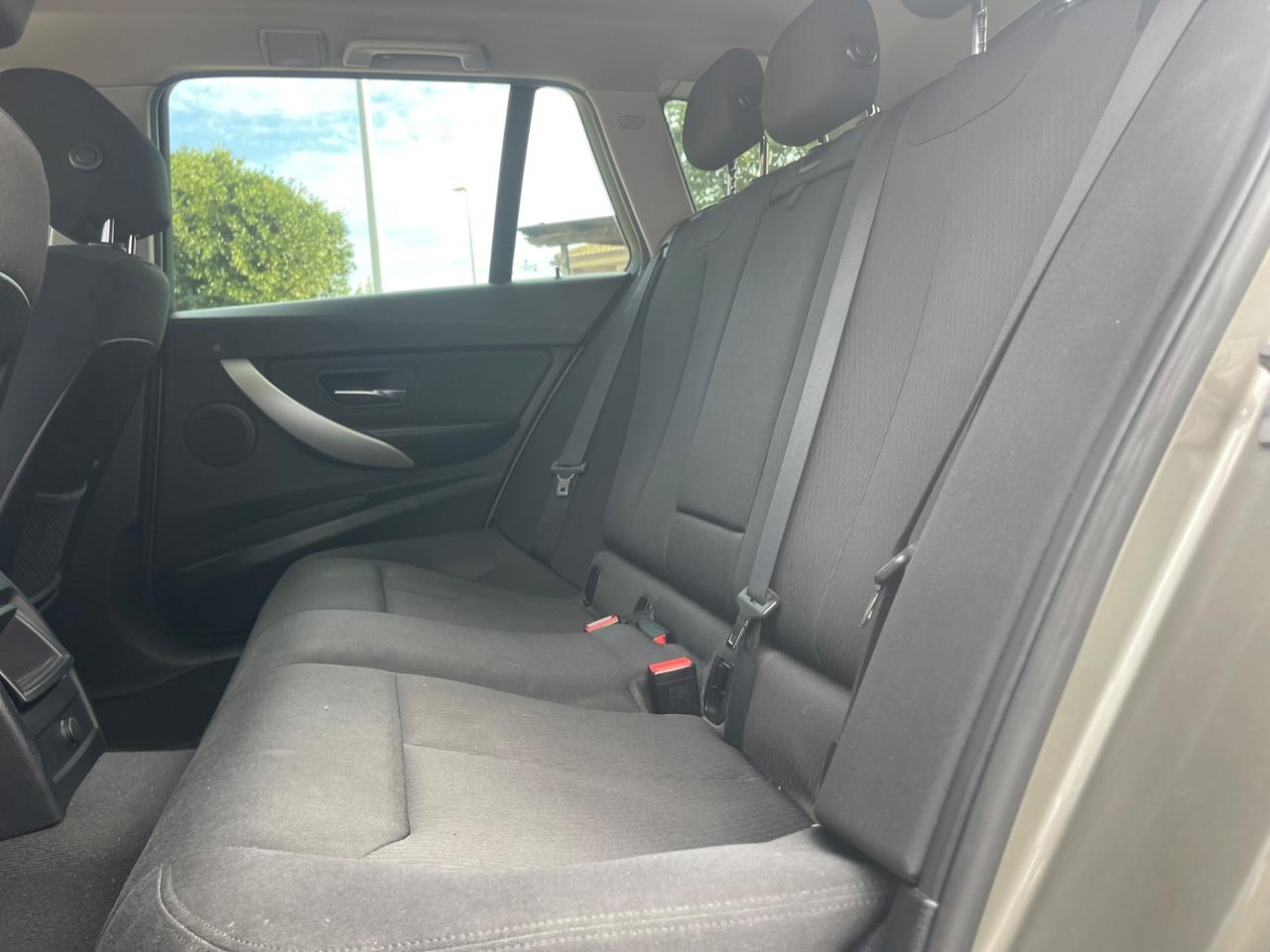 Bmw 320d Business Advantage 190cv