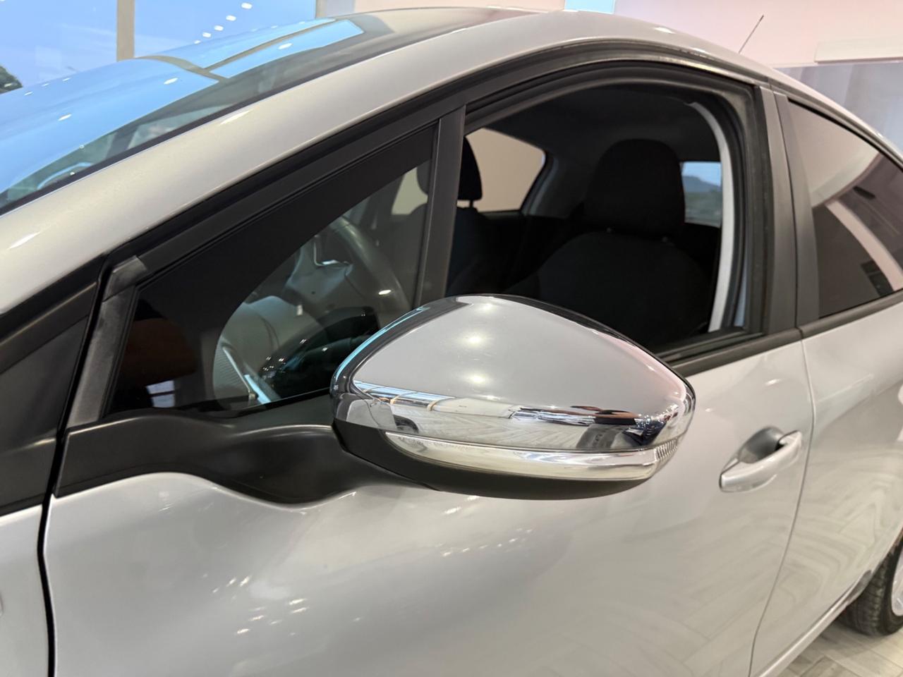 Peugeot 208 1.2 VTI 82 5P Allure STYLE+NAVI/LED2017