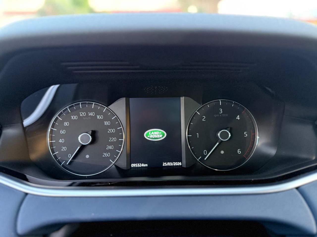 Land Rover Range Evoque 2.0 MHEV 150cv SOLO 95.000KM