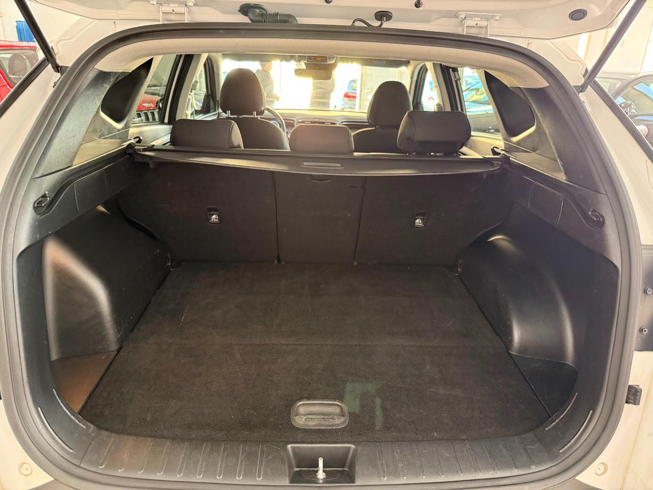 HYUNDAI TUCSON 1.6CRDi MHD 136CV XLine-Marzo 2023