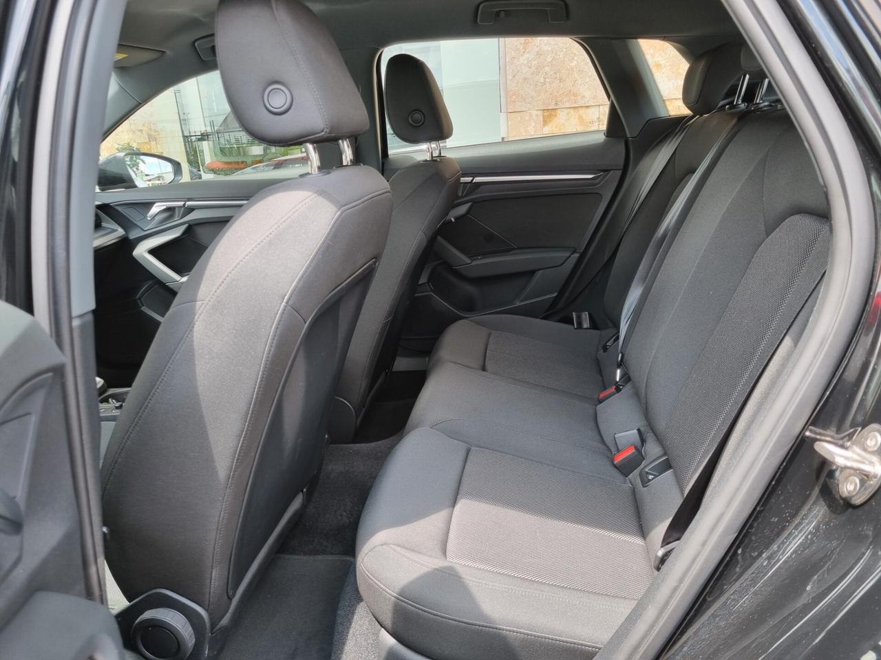 Audi A3 IV 2020 Sportback 30 2.0 tdi Business s-tronic