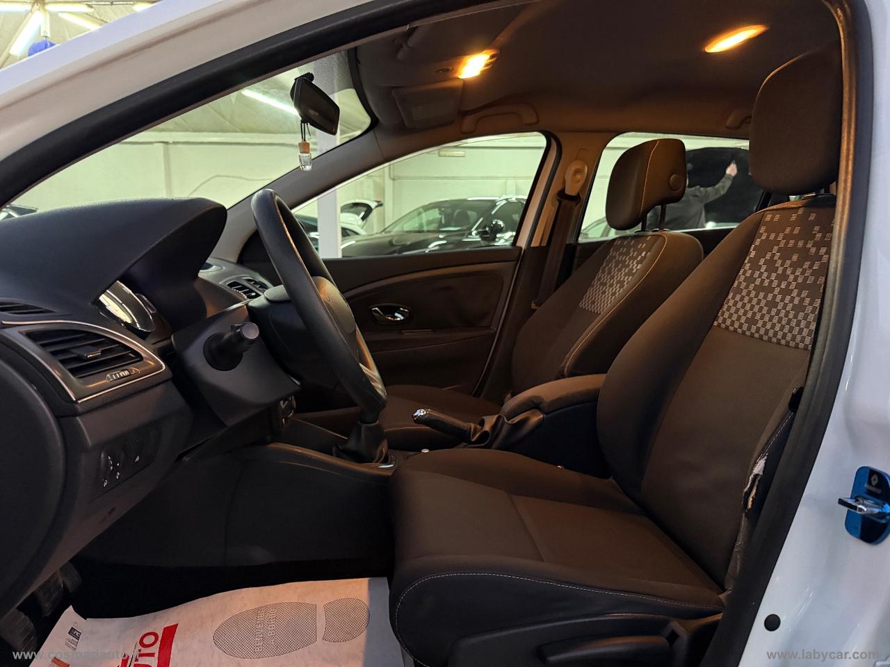 RENAULT Mégane 1.5 dCi 90 CV SporTour Wave