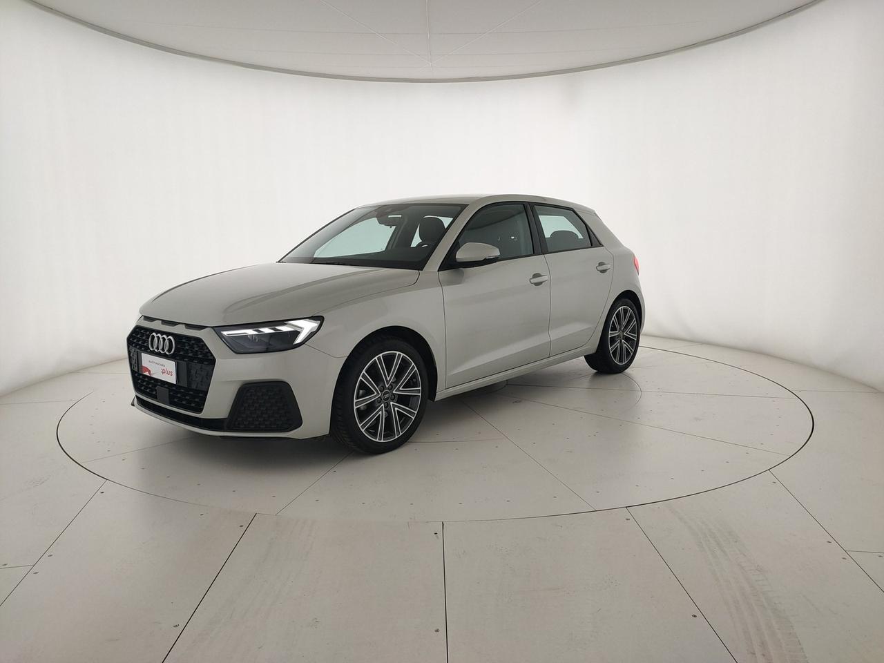 Sportback 30 1.0 TFSI Admired Advanced S tronic