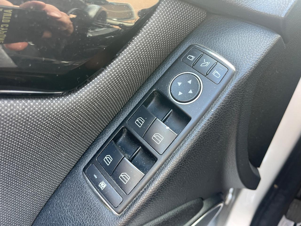 MERCEDES C220 AUTOMATIC CON IMPIANTO DISABILI