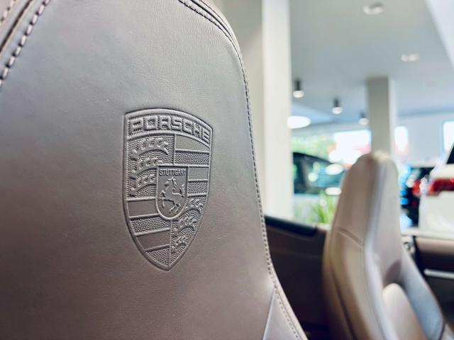 Porsche 992 Carrera S Cabrio Sport Pack