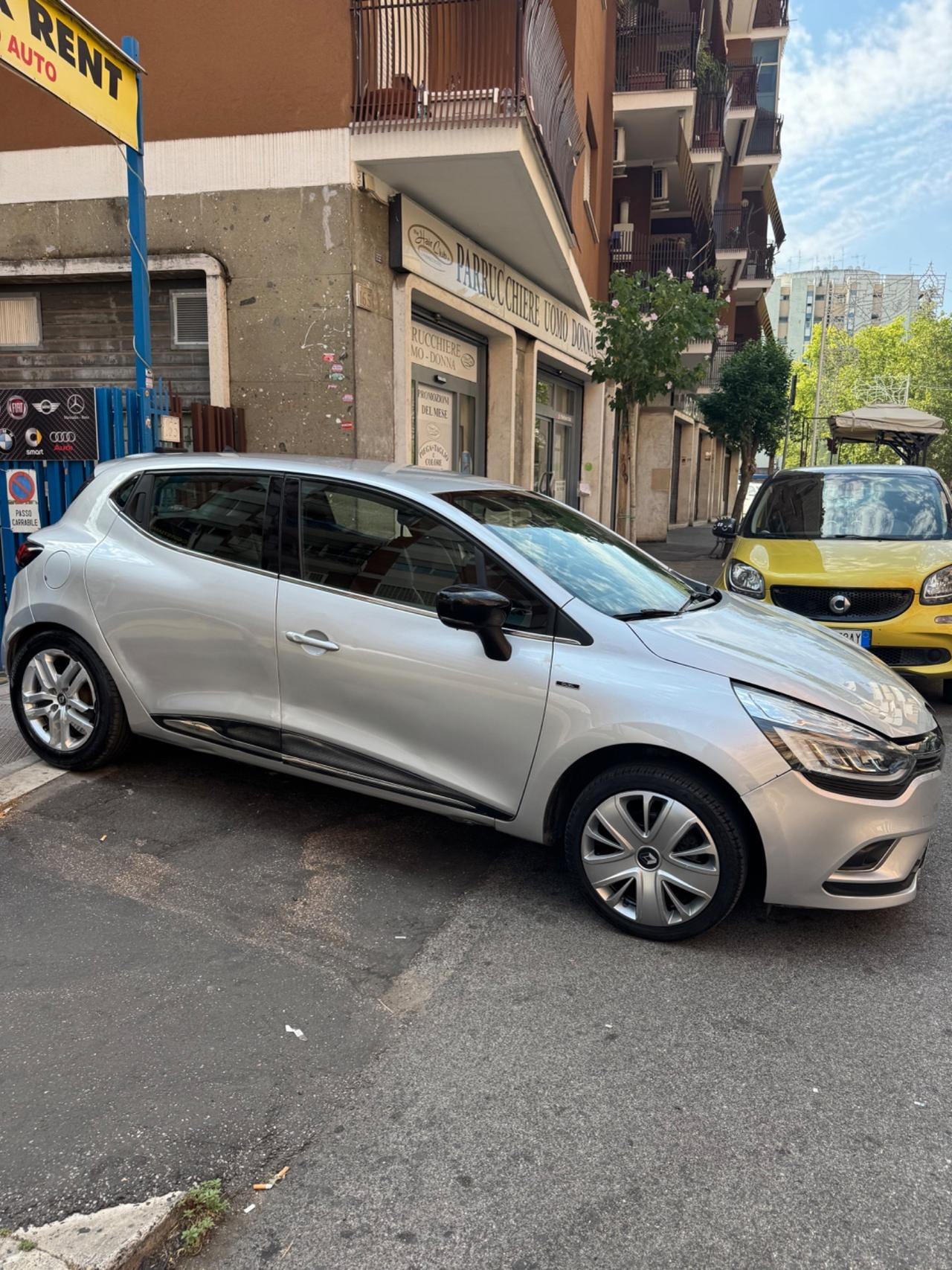 Renault Clio TCe 12V 90CV Start&Stop 5 porte Energy Intens