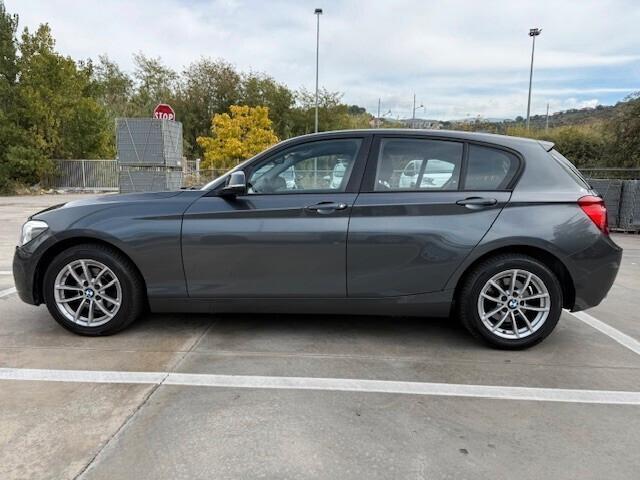 Bmw 118 118d 5p. Unique
