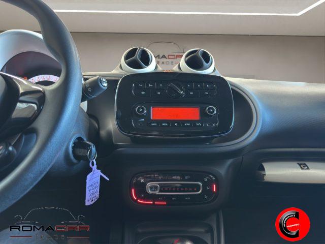 SMART ForFour 70 1.0 twinamic Youngster!