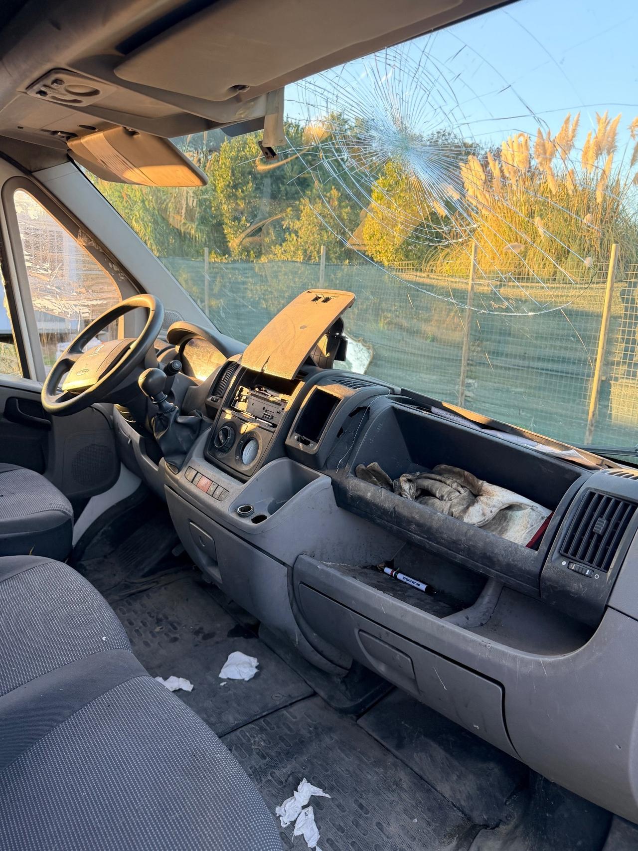 Peugeot Boxer 330 2.2 HDi/100CV PC-TN Furgone