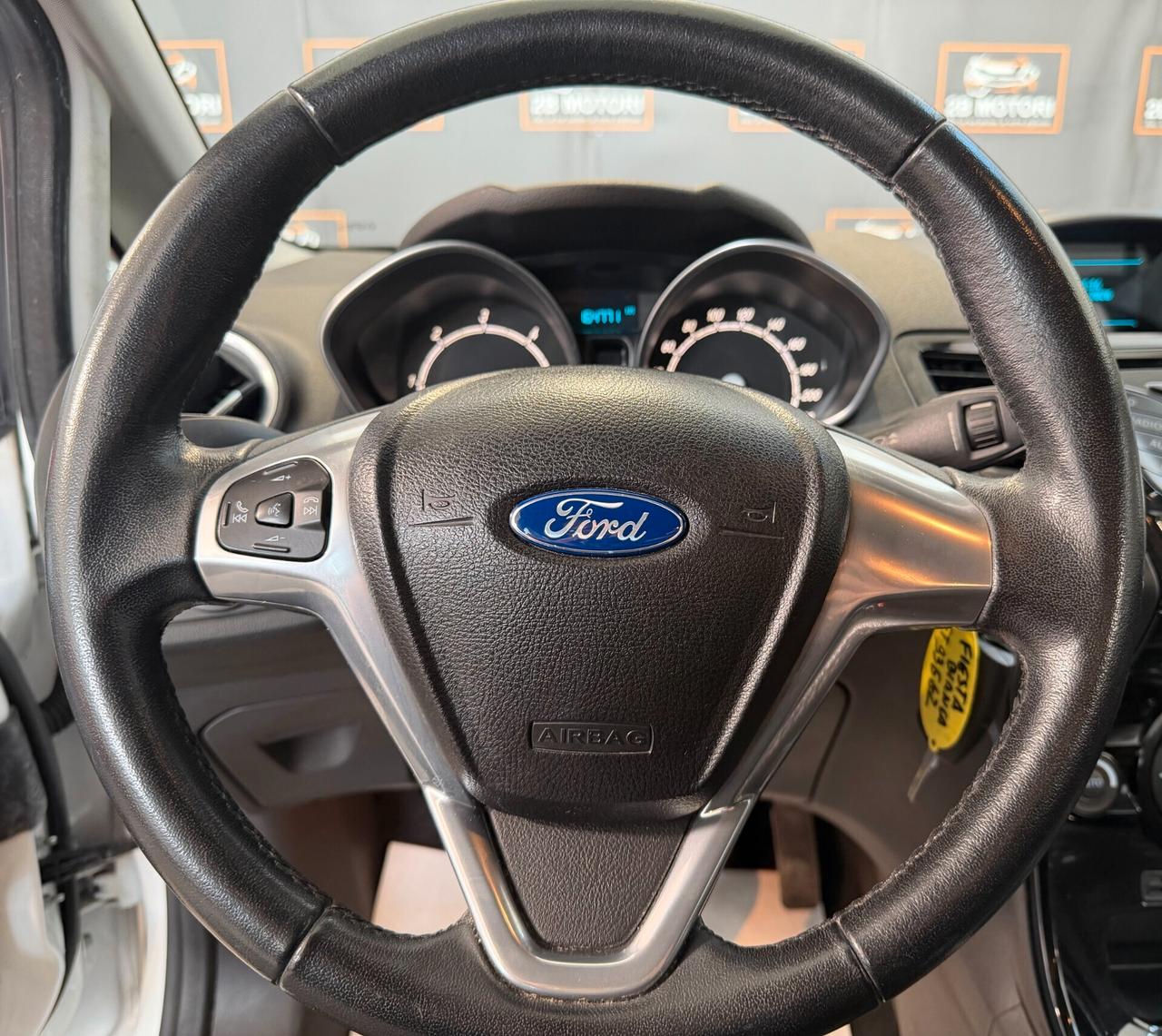 Ford Fiesta 1.5 TDCi 75CV 5 porte Titanium