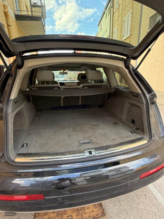 AUDI Q7 3.0 V6 TDI 233CV quattro tiptronic