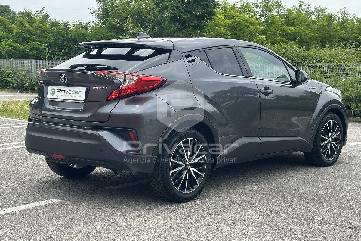 TOYOTA C-HR 1.8 Hybrid E-CVT Trend