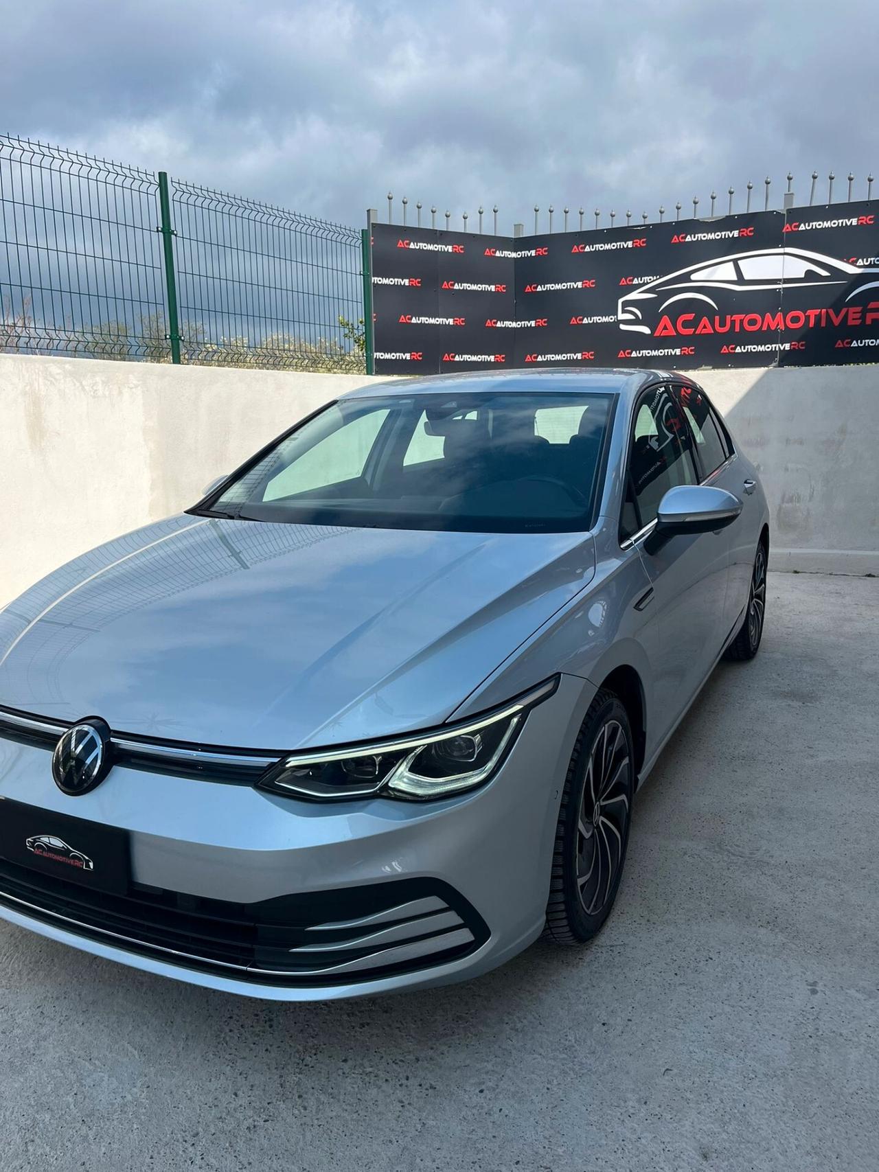 Volkswagen Golf 8 2.0 TDI DSG SCR Style