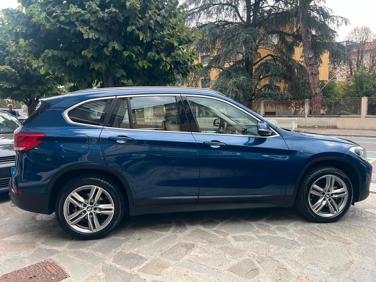 BMW X1 SDRIVE 18d ADV BUSINESS KM 25700 UNIPROP.