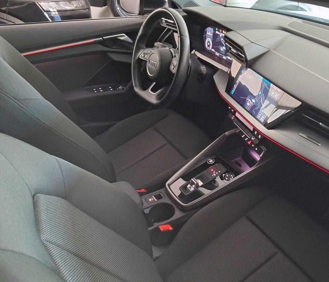 Audi A3 SPB 35 TFSI S line edition Fari full led