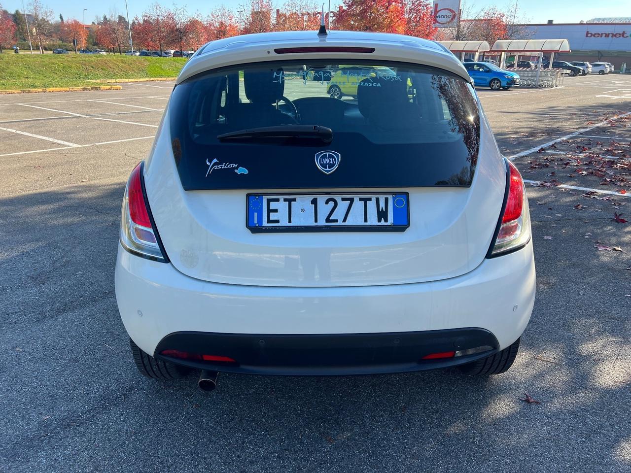 Lancia Ypsilon 1.2 69 CV 5 porte Platinum