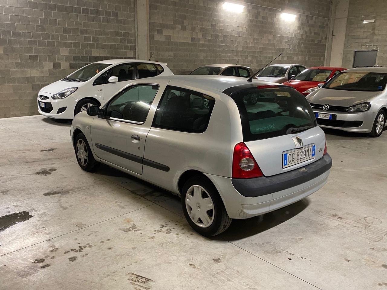 Renault Clio 1.2 cat 3 porte LIMITED