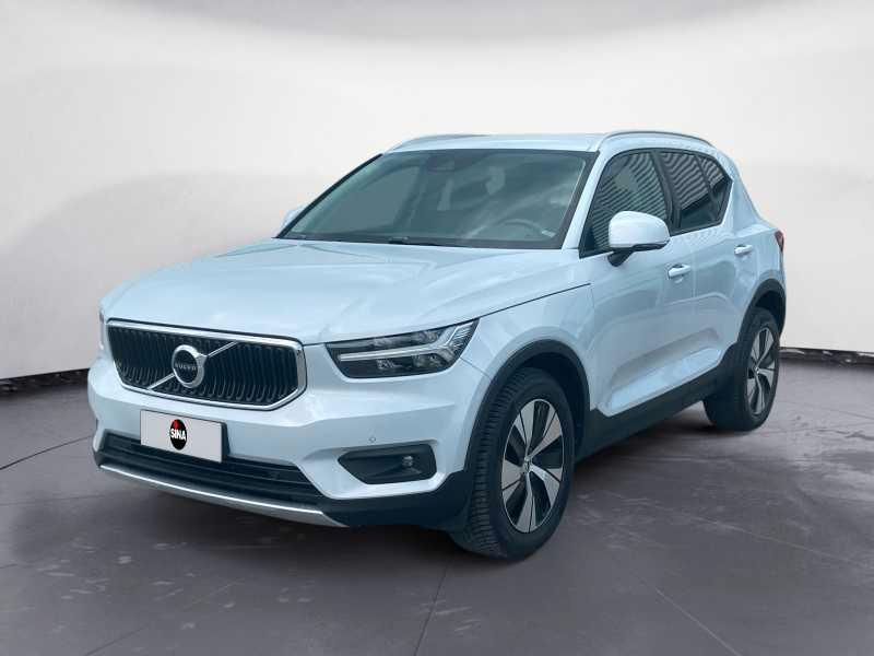 VOLVO XC40 2.0 d3 Momentum Core AuTo