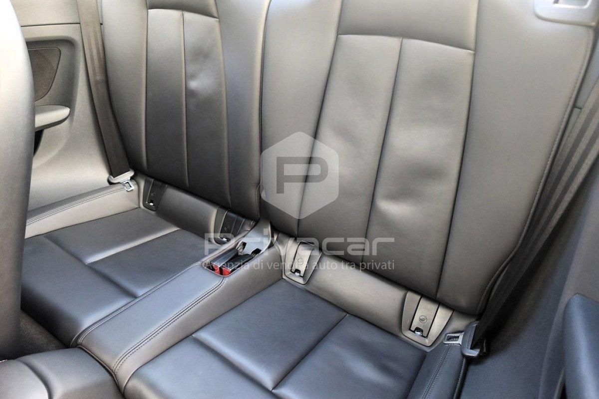 AUDI TT Coupé 1.8 TFSI S tronic S line