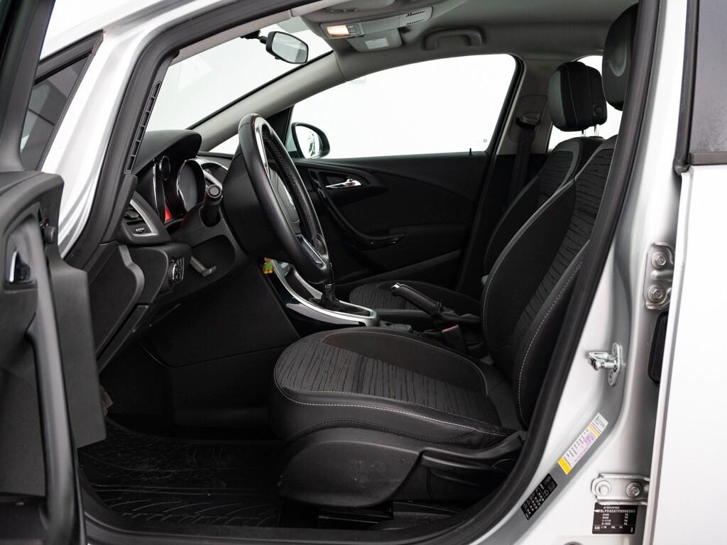 Opel Astra 1.6 CDTi 110CV