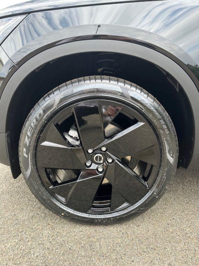 VOLVO XC40 B4 automatico Ultra Black Edition