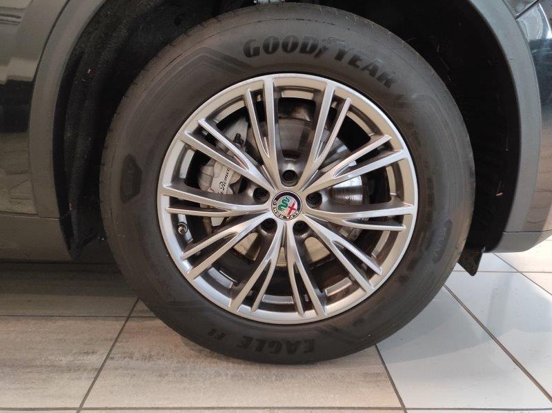 ALFA ROMEO Stelvio - Stelvio 2.2 Turbodiesel 210 CV AT8 Q4 Executive